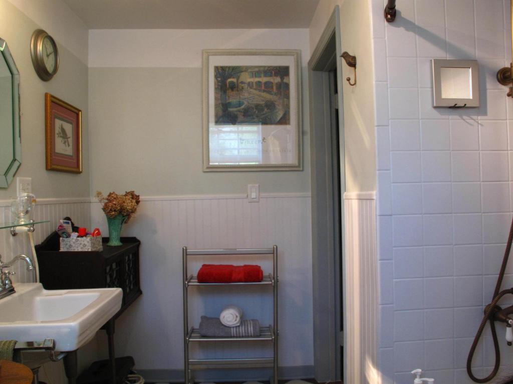 Omstead'S On Erie B&B Wheatley Bilik gambar